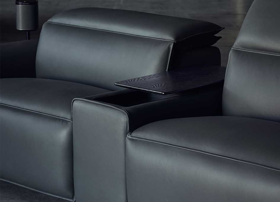 King Cloud III Recliner Sofa Luxurious reclining sofa Lounge Couch King Living